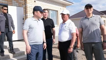 Олжас Бектенов проверил темпы строительства домов в Актюбинской области