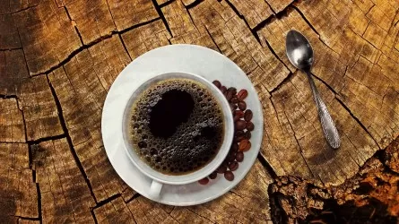 Чем горячий кофе полезнее холодного?