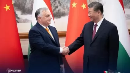 Премьер-министр Венгрии внезапно прилетел в Пекин 