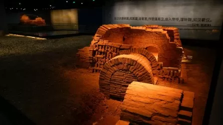 Музей древних гробниц открылся в Китае 