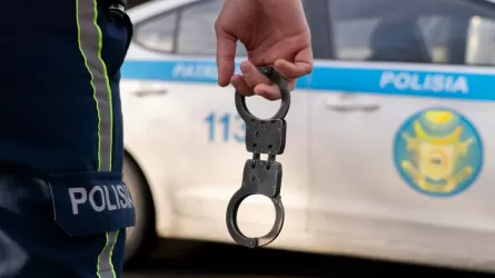 Подозреваемых в нападении на мотоциклистов задержали в Алматинской области