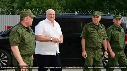 Лукашенко заявил о ликвидации напряженности на границе с Украиной