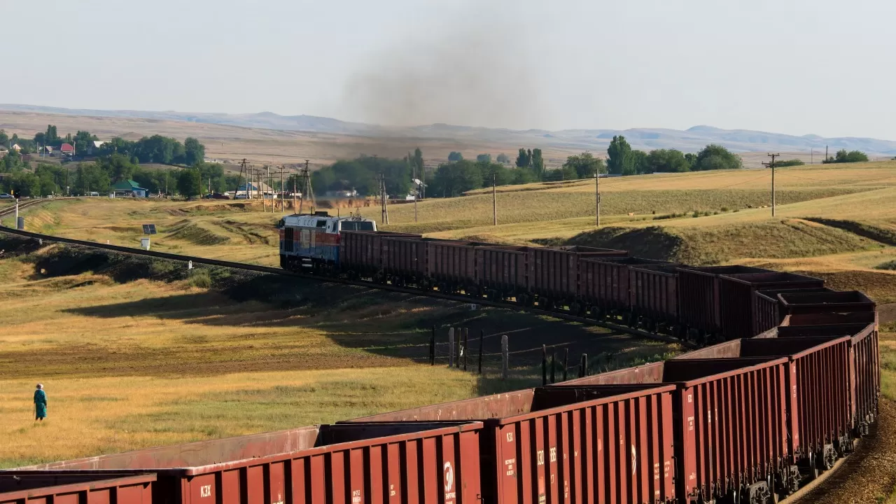 Ситуация на сети "Российских железных дорог" вызывает тревожность