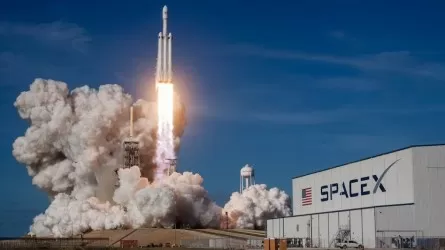 SpaceX ең үлкен зымыранын жаңа сынаққа дайындап жатыр