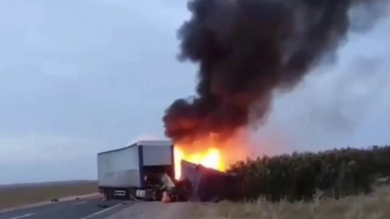 Ребенок и шестеро взрослых погибли в страшном ДТП в Жамбылской области  