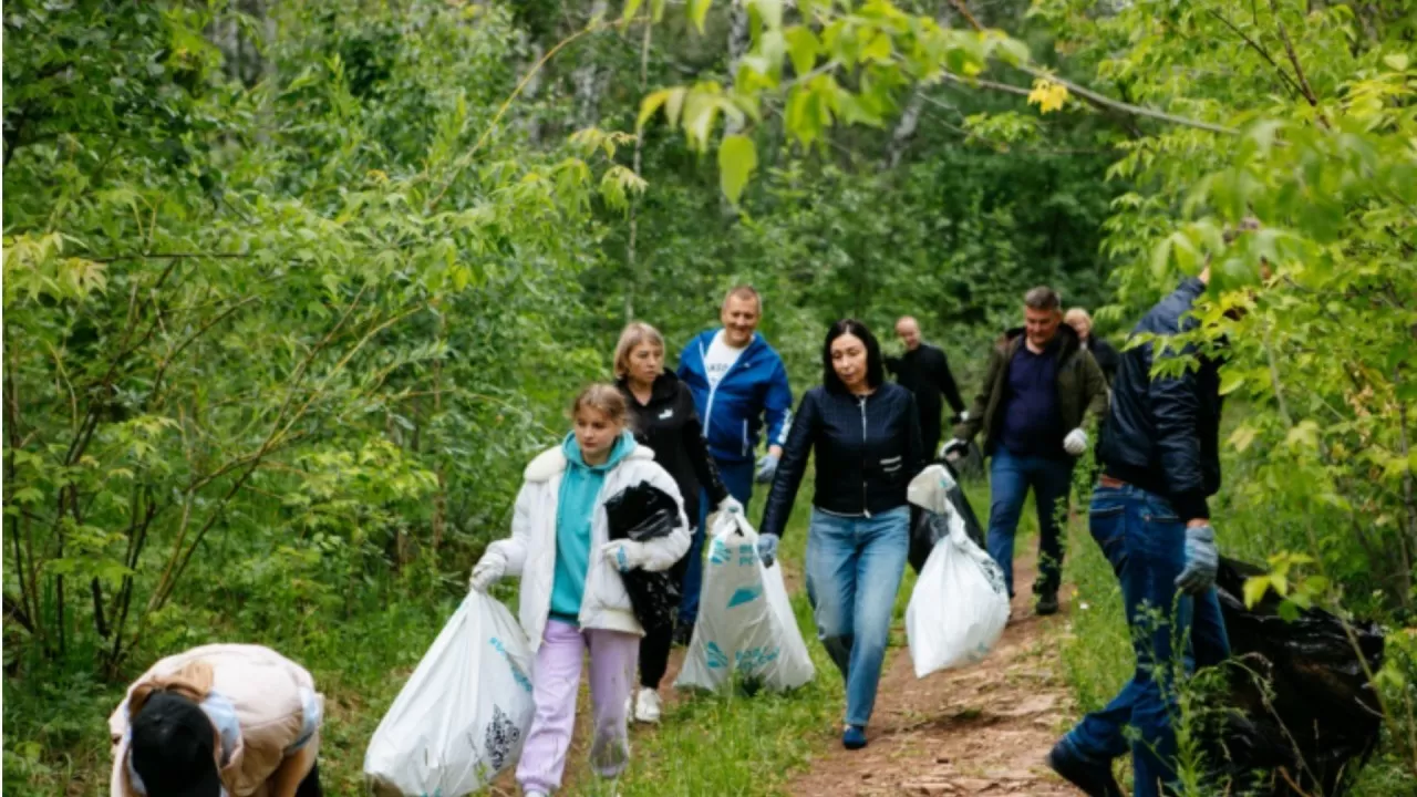 Дүниежүзілік тазалық күні: Жыл сайын бүкіл әлем бойынша "World Cleanup Day" акциясы өтеді