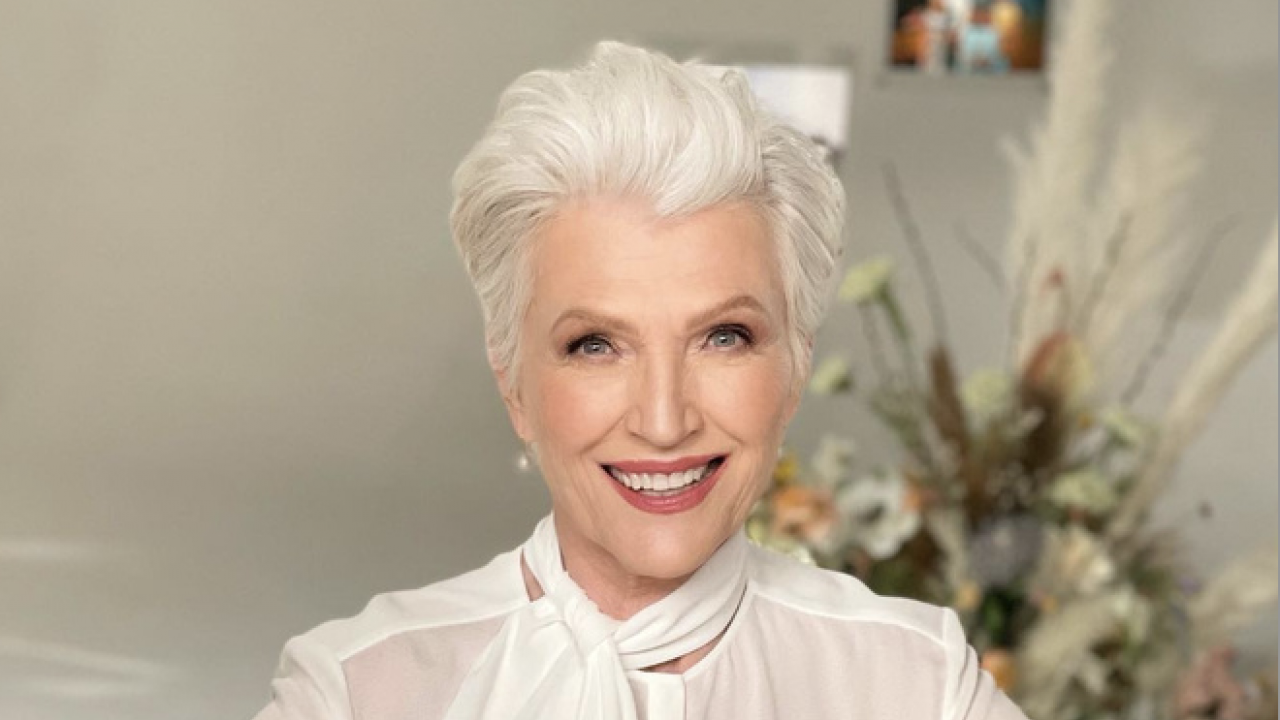 Олар мас ұйықтап жатқан жетілген әйелдерді блять