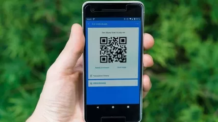 В Павлодаре продавец добавлял проценты за оплату товара через QR-код