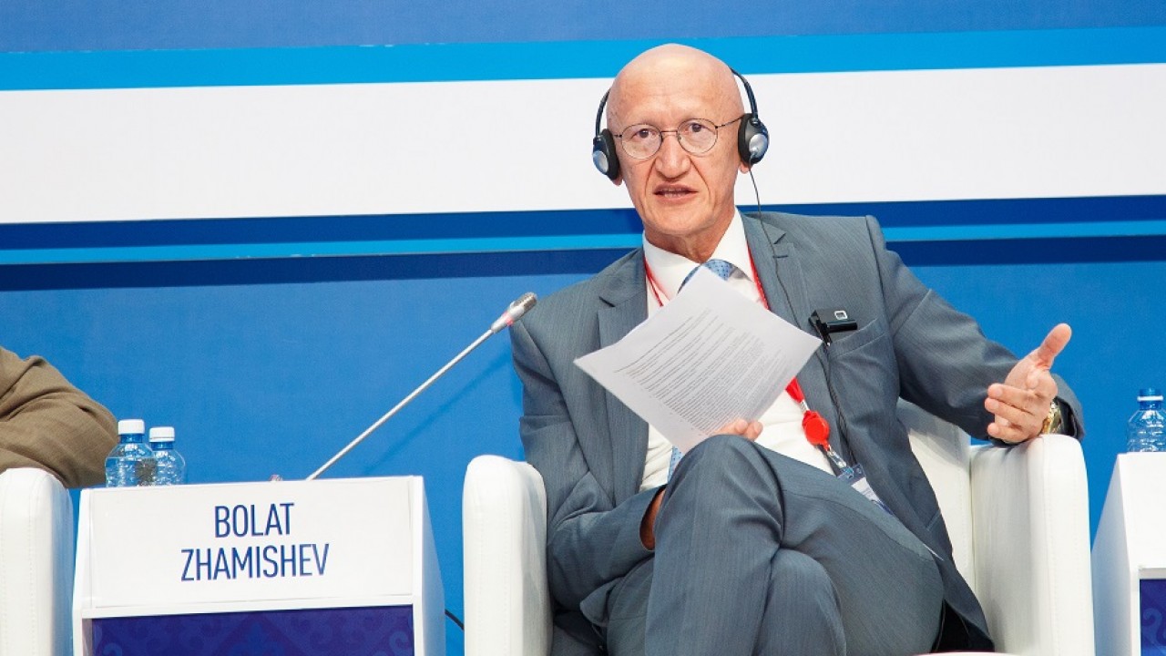 Латина порно кастингтері