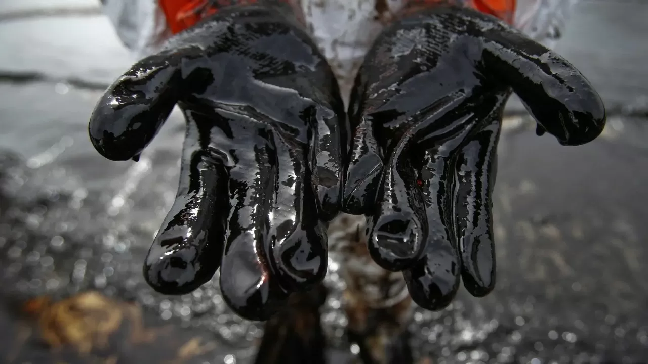 Цены на нефть прервали трехдневную серию падения