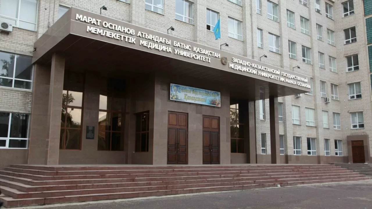 Параны мұздатқышқа жасырған экс-ректор сотталды