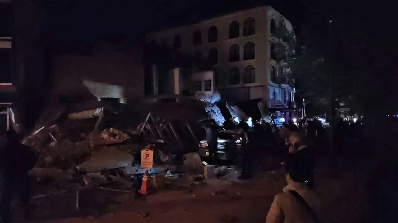 Землетрясение магнитудой 6,1 в Турции: люди в панике выбегали на улицу