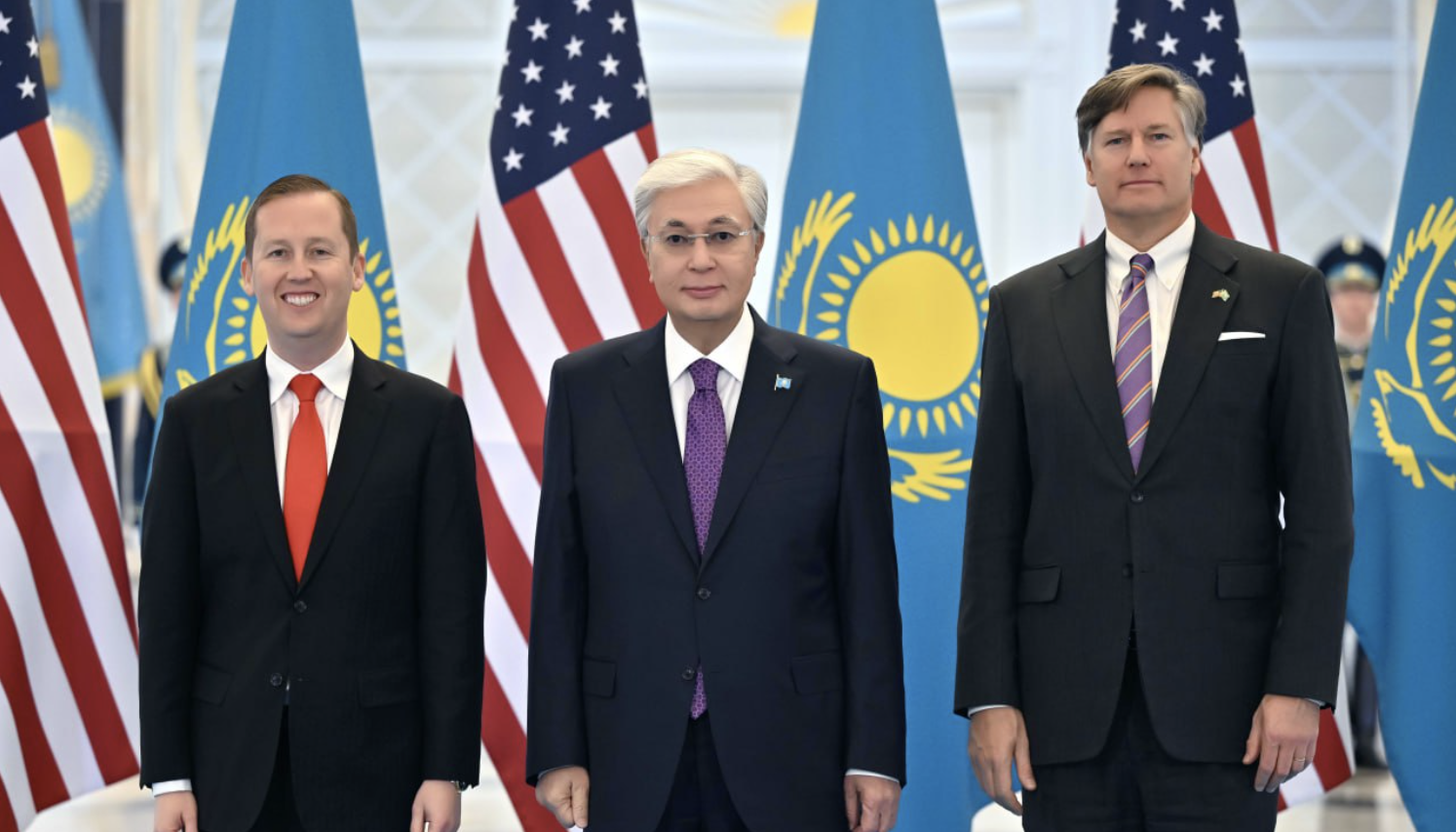 Президент Казахстана обсудил с США саммит C5+1