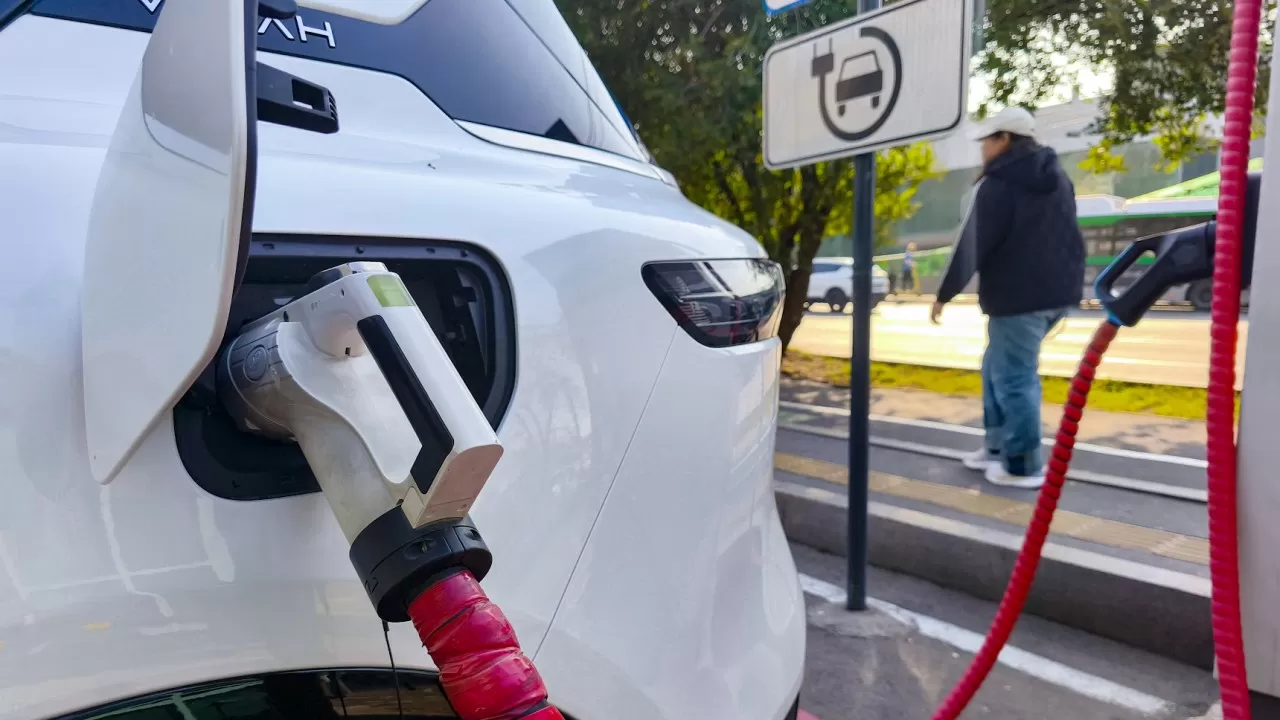 Китайские электрокары выталкивают с рынка европейских конкурентов