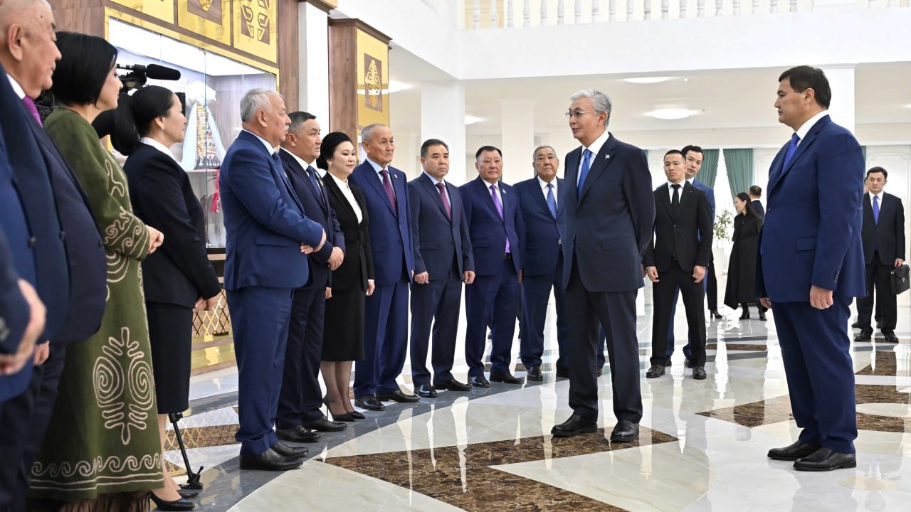 Эротикалық драмалық фильмдерді онлайн көріңіз