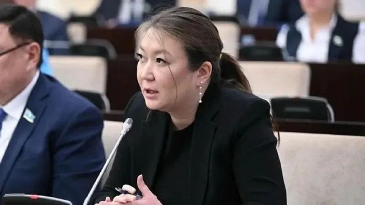 Аузына түкіру порно торрент Диалогпен ресейлік секс бейнелері