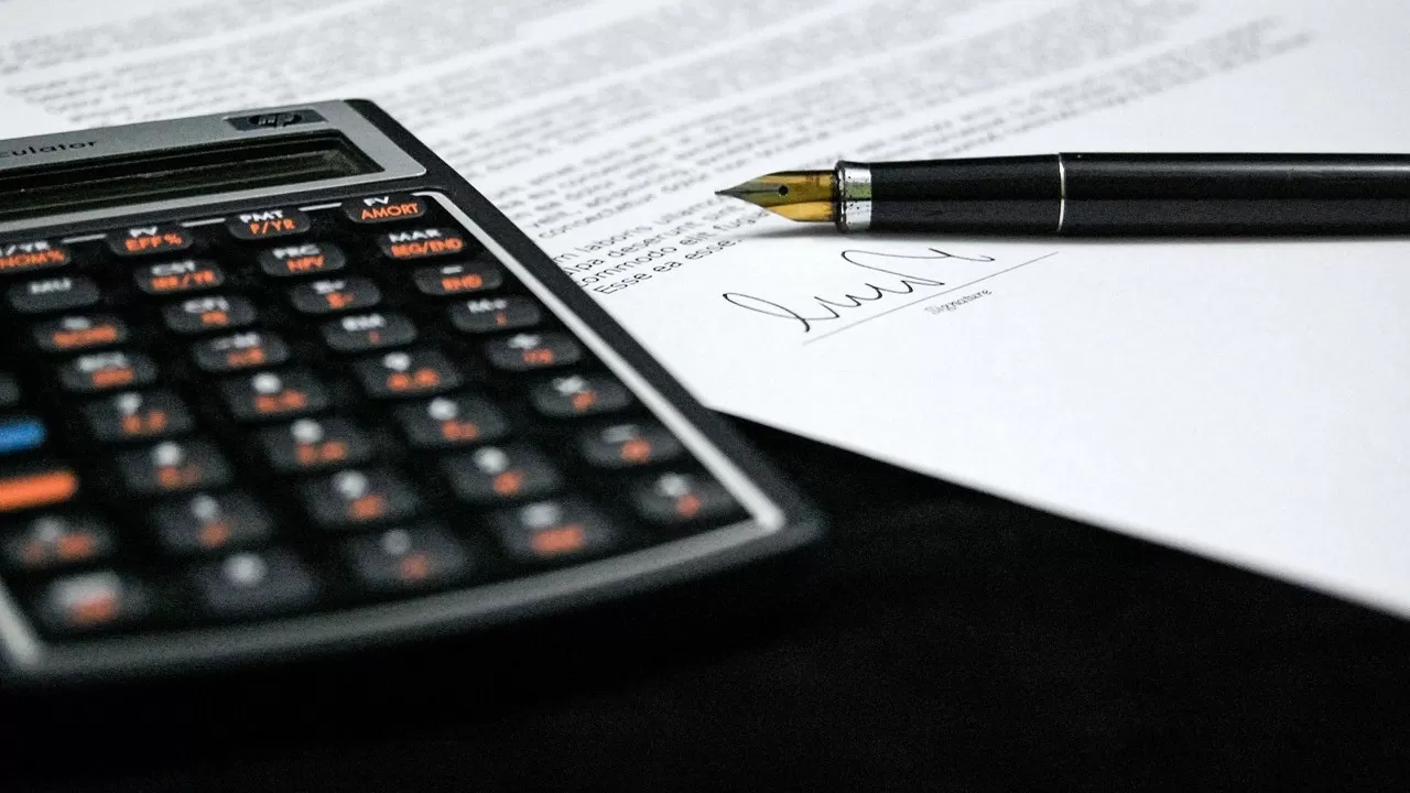 В Казахстане обновили правила расчета годовой эффективной ставки вознаграждения 