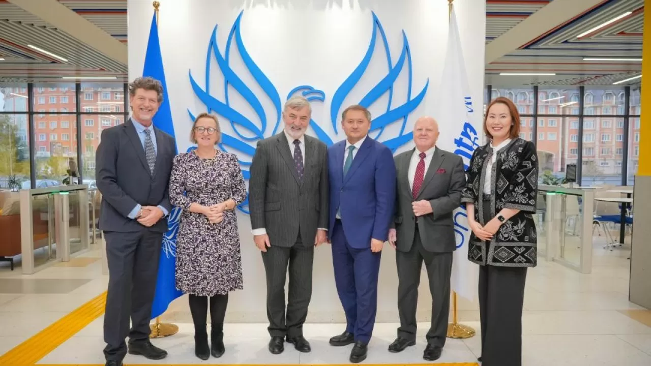 Ұлыбритания делегациясы Қазақстанның бірқатар жоғары оқу орындарына барды