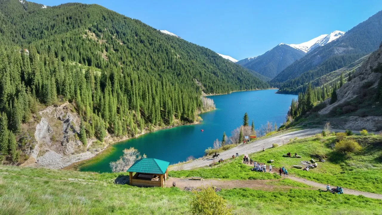 Суы улы болмаса да, Көлсайда неге суға түсуге болмайтыны анықталды