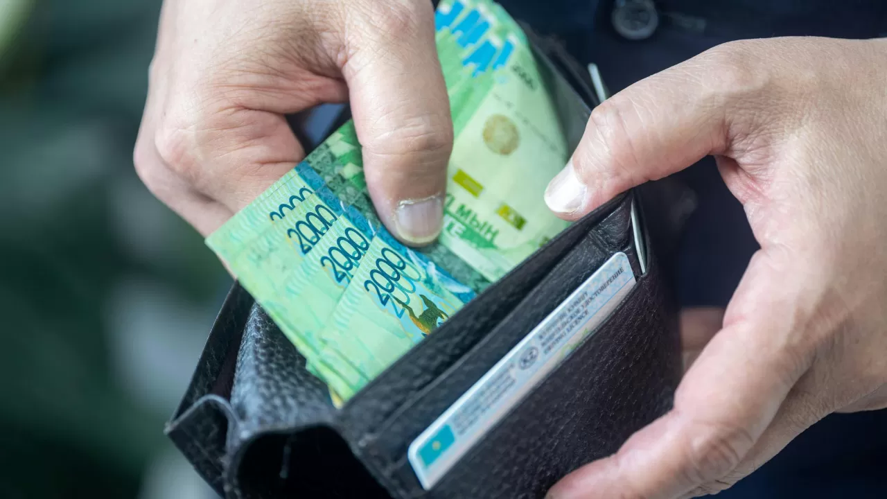 1,6 миллионнан астам қазақстандық 90 күннен асқан несиесін төлей алмай жүр