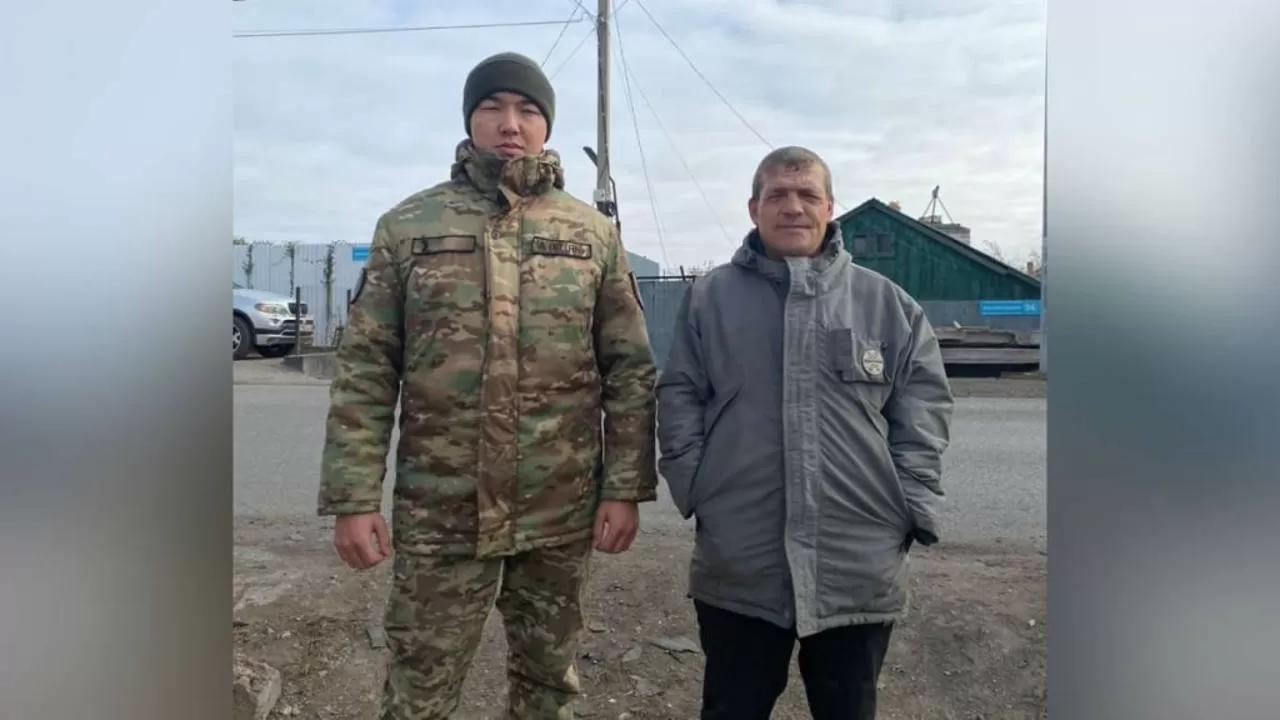 Солдаты Нацгвардии спасли жизнь рыбаку в Караганде 