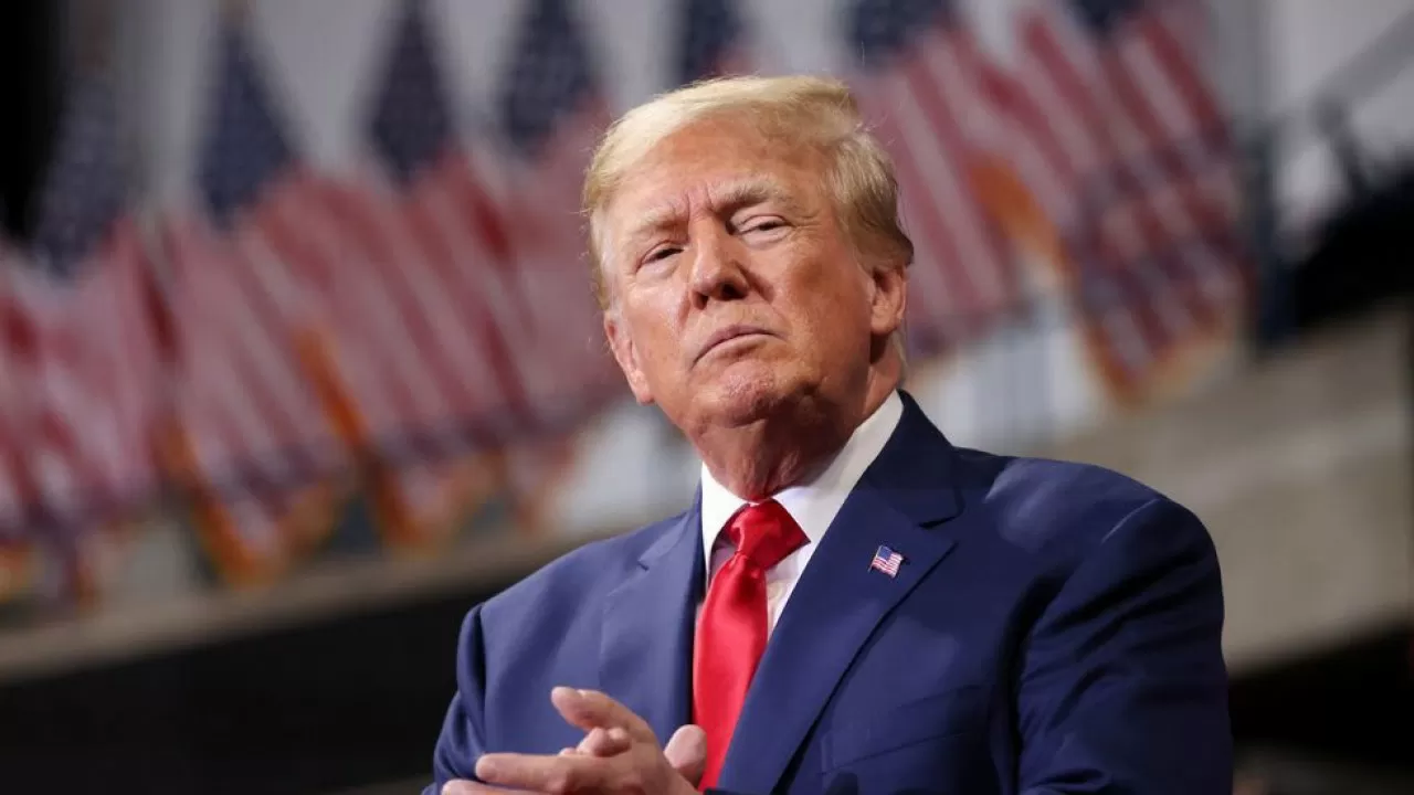 Трамп Қытай тауарларына 100 пайыздық баж салығын енгізетін болды