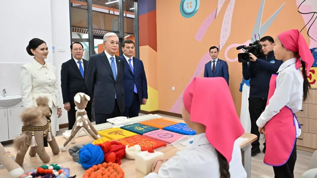 Президент "Сыр жұлдыздары" шығармашылық-инновациялық академиясының қызметімен танысты