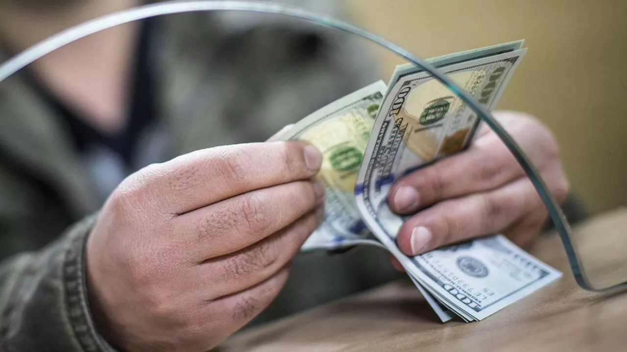 Қазақстаннан шетелге ақша аудару азайды