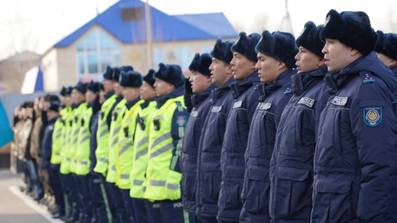 Virgin Trap порно комиксін қараңыз Лесбиянка бастық туралы онлайн порно фильмдерді қараңыз