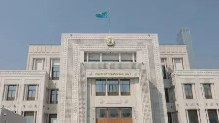 Конституционный суд отклонил обращение женщины о праве на алименты в незарегистрированном браке