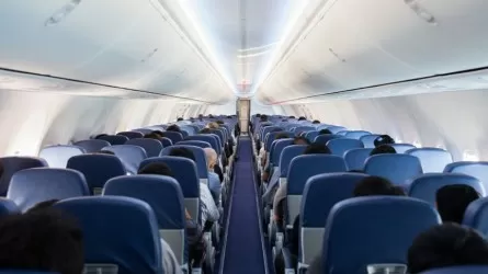 Казахстанцев призвали соблюдать правила безопасности перед полетом