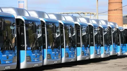 Автопарк одного из актюбинских перевозчиков пополнился новыми автобусами  