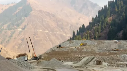 В Алматы введут жесткий мораторий на многоэтажки в предгорьях 