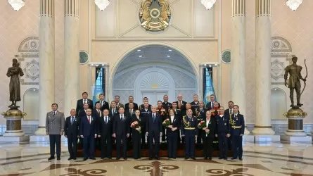 Герои-спасатели получили награды из рук президента Токаева