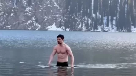 Минэкологии РК не выявило нарушений в купании Дурова в Кольсае
