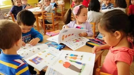 Балабақшаларда ерте жастан еңбекке баулу пилоттық жобасы іске қосылуда