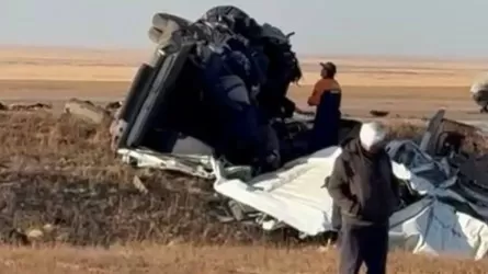 Жол апатынан зардап шеккен 3 адам Ақтөбеге жеткізілді