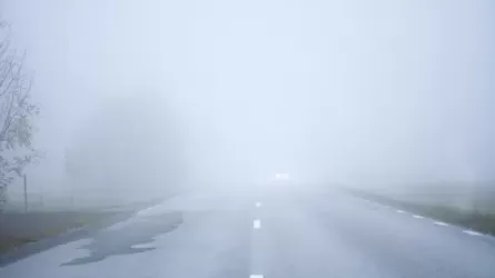 В двух областях Казахстана ограничили движение на трассах 