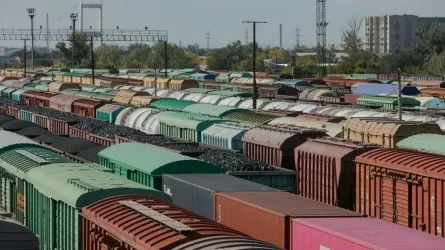 Перевозки страдают из-за простаивающих на путях частных вагонов – КТЖ 
