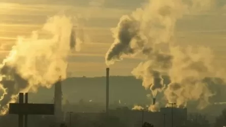 В каком городе Казахстана повышенный уровень загрязнения воздуха