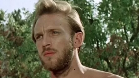 Умер звезда фильма «Три плюс два»