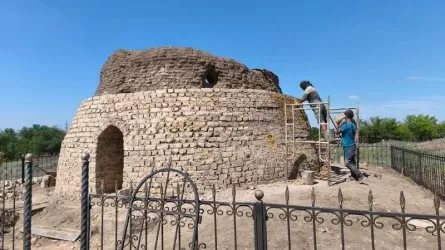 Мавзолеи Карагандинской области спасают от забвения