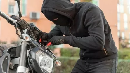 Подозреваемого в краже мопедных деталей задержали в Семее 