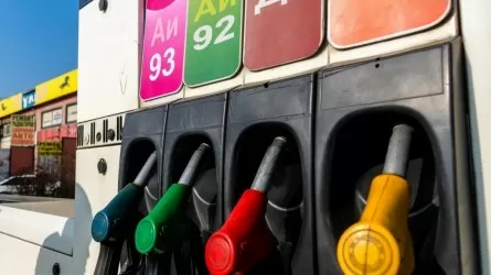 Россия продлила эмбарго на вывоз бензина за рубеж