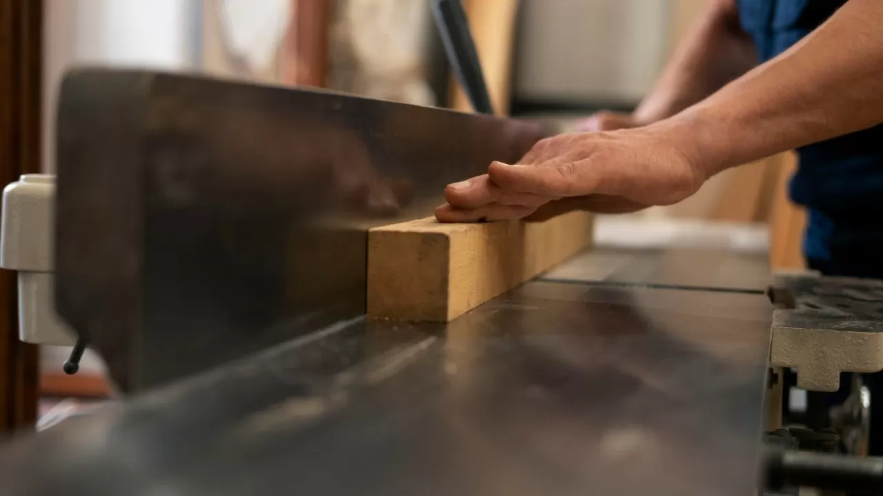 Зависимость от импорта? Почему в Казахстане 97% мебели из Китая