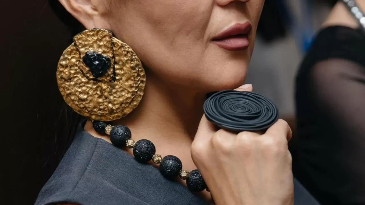 Казахстанский антрацит стал сенсацией на Milan Fashion Week