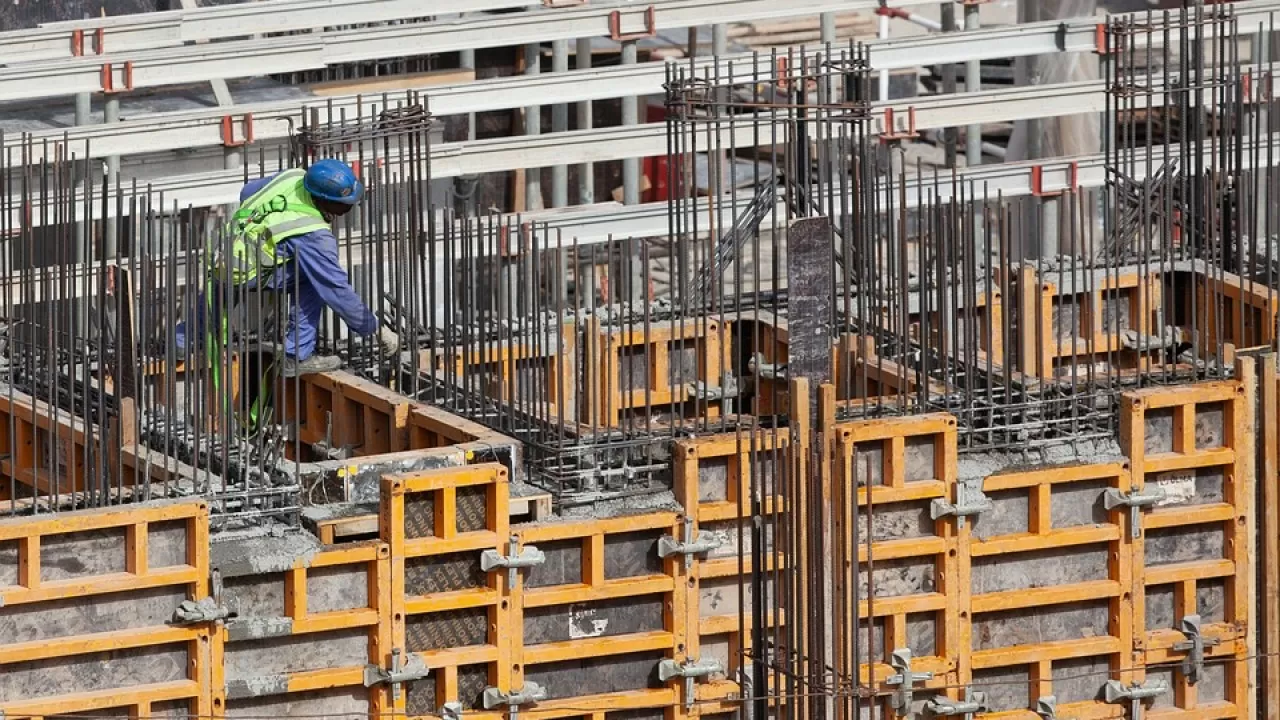 Какие позиции в казахстанской экономике заняли иностранные специалисты  