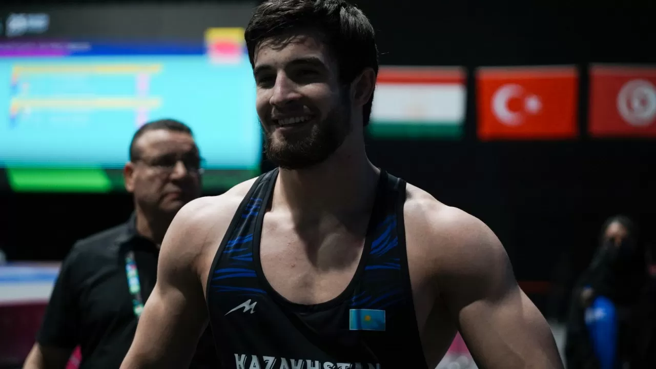 Казахстанский борец стал серебряным призером Исламиады-2025