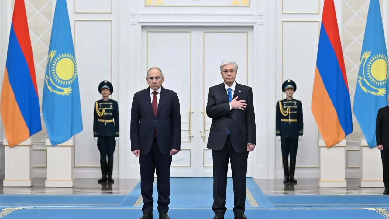 Как в Акорде прошла церемония встречи Пашиняна 