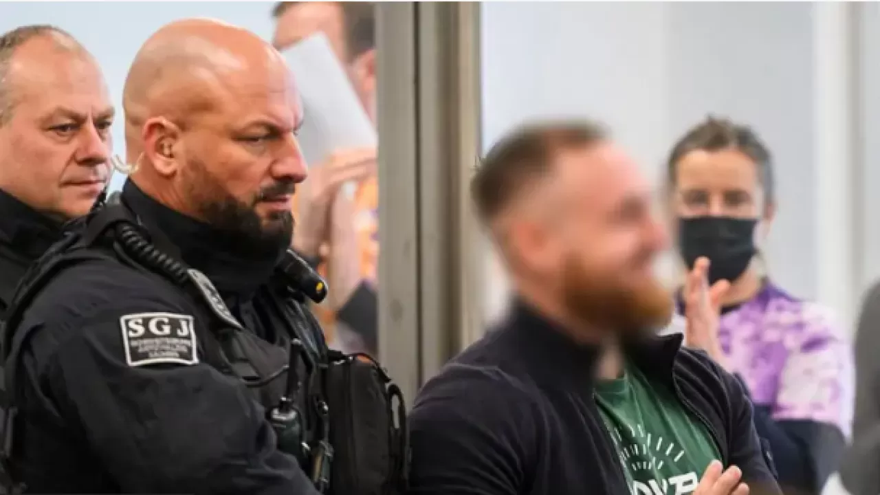 В Германии начался суд над "бандой с молотками" 